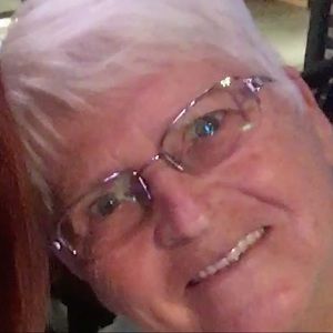 Meet your Posher, Bobbie